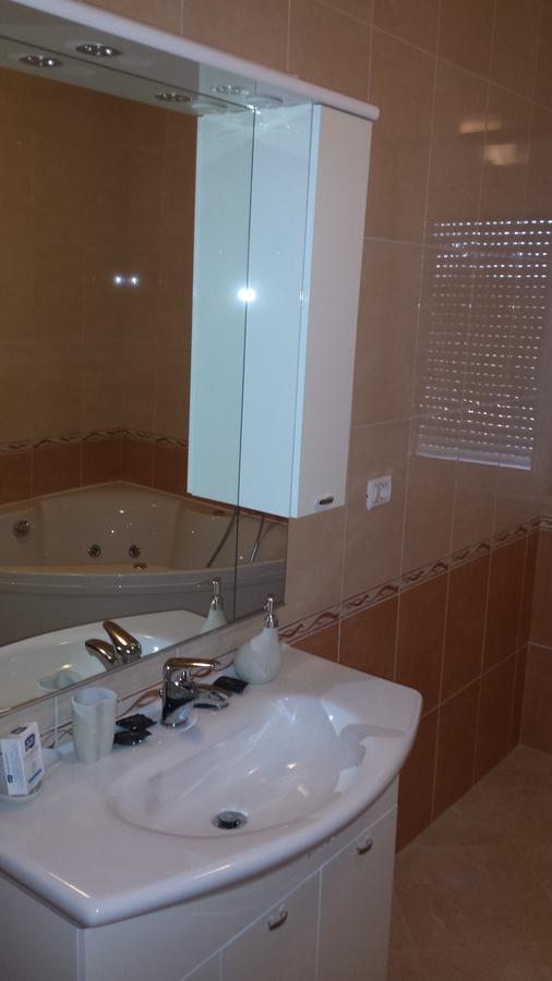 Hotel Mir Međugorje Kültér fotó