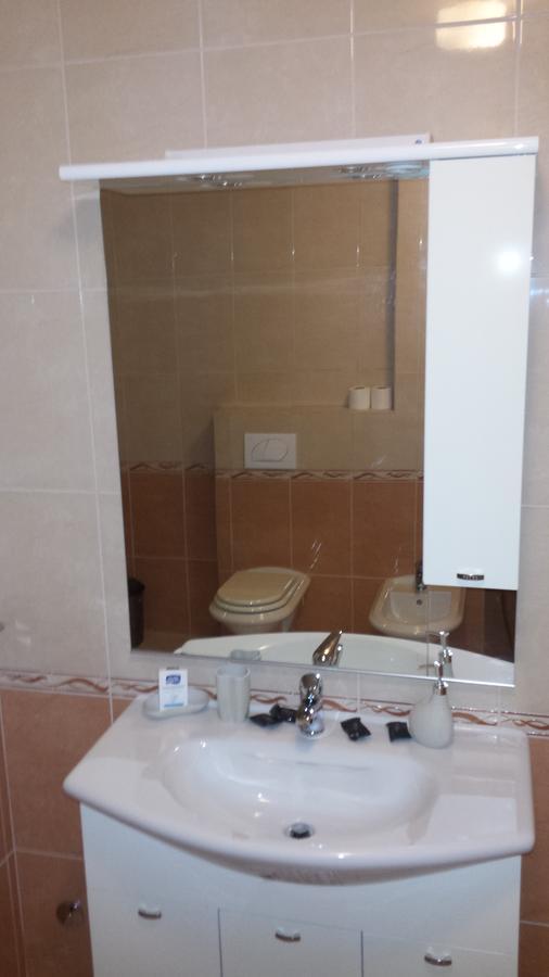 Hotel Mir Međugorje Kültér fotó